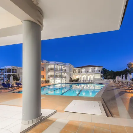 Ξενοδοχείο Karras 4*