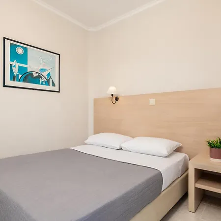 Karras Hotel Laganas