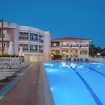 Karras Hotel