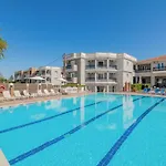 Karras Hotell 4*
