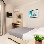 Karras 4*