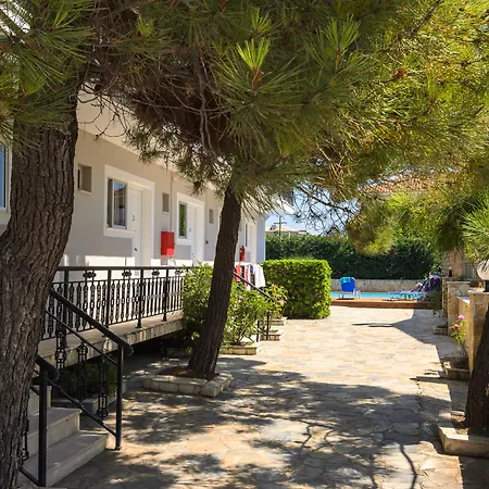 Karras Hotel Laganas