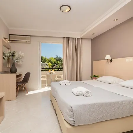 Karras Hotel Laganas