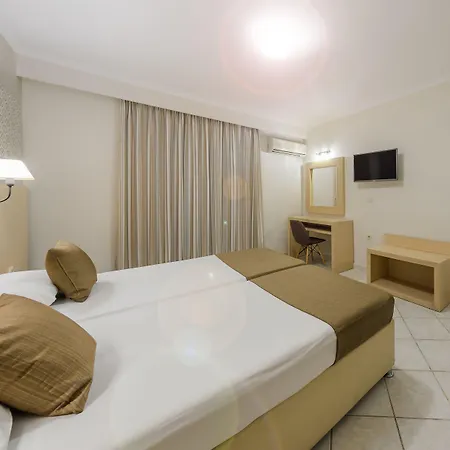 Karras Hotel 4*