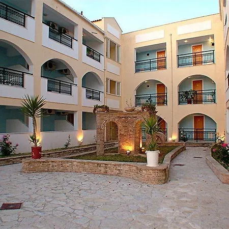 Karras Hotel Laganas