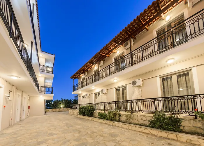 Karras 4* Λαγανάς