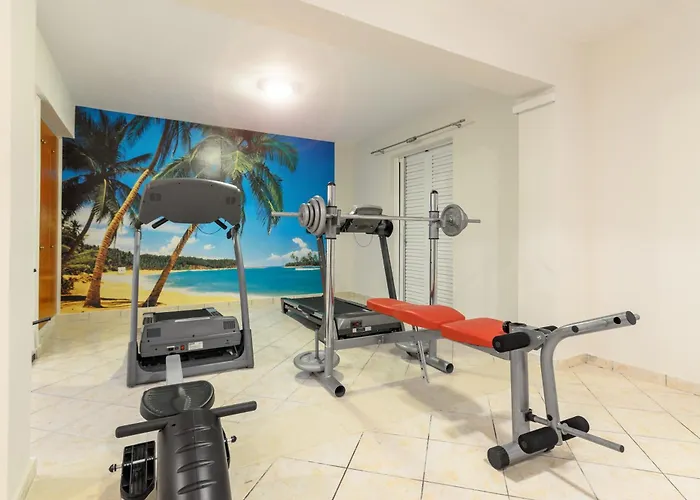 Ξενοδοχείο Karras 4*