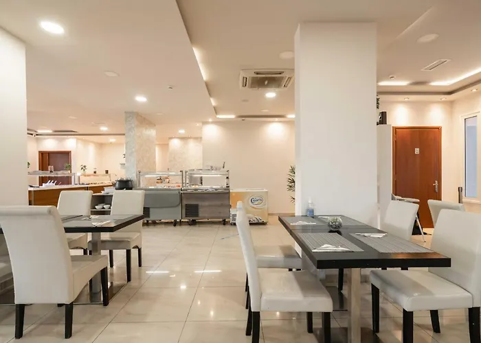 Karras Ξενοδοχείο 4*