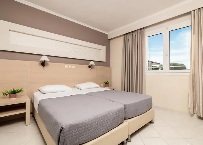 Karras Ξενοδοχείο 4*