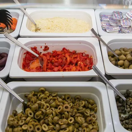 Karras Hotel Laganas